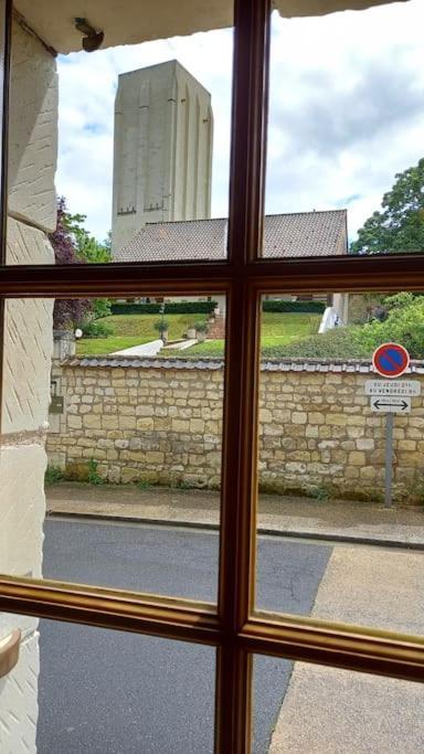 Le Logis De La Tour Villa Loudun Exterior photo